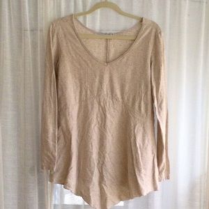 Flattering hi-low linen top